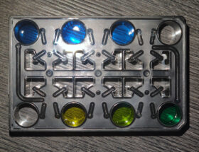 Le système microfluidique intègre huit tissus organiques pour les tests de drogues