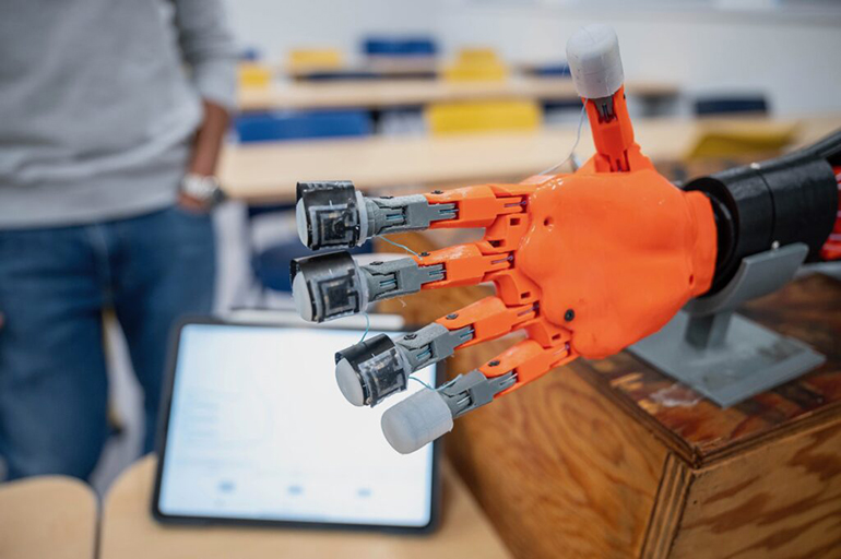 E-Skin extensible pour prothèses robotiques