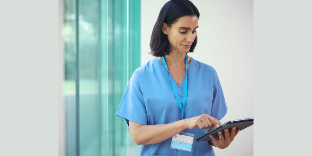 Autonomiser la transformation numérique du NHS: la perspective d'un clinicien