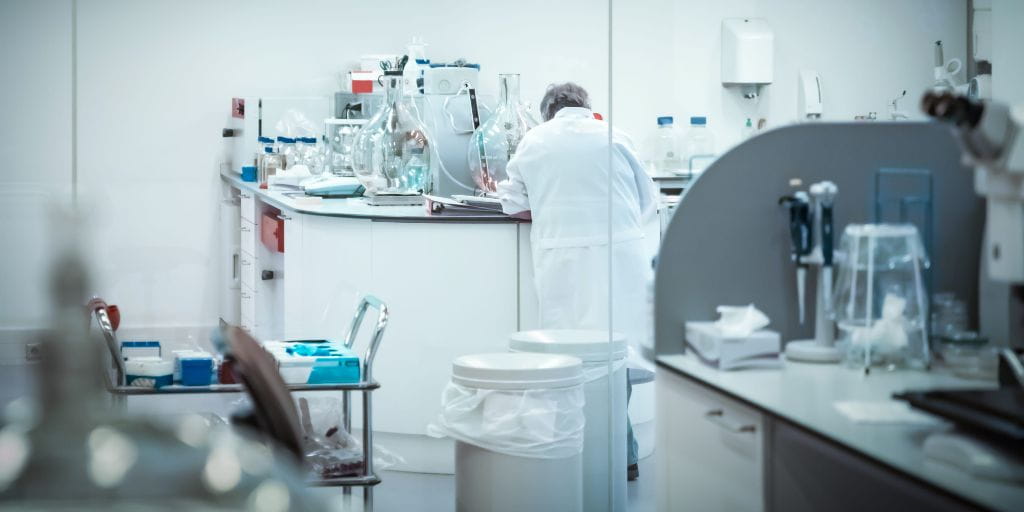 Aligner l'espace de laboratoire au Royaume-Uni
