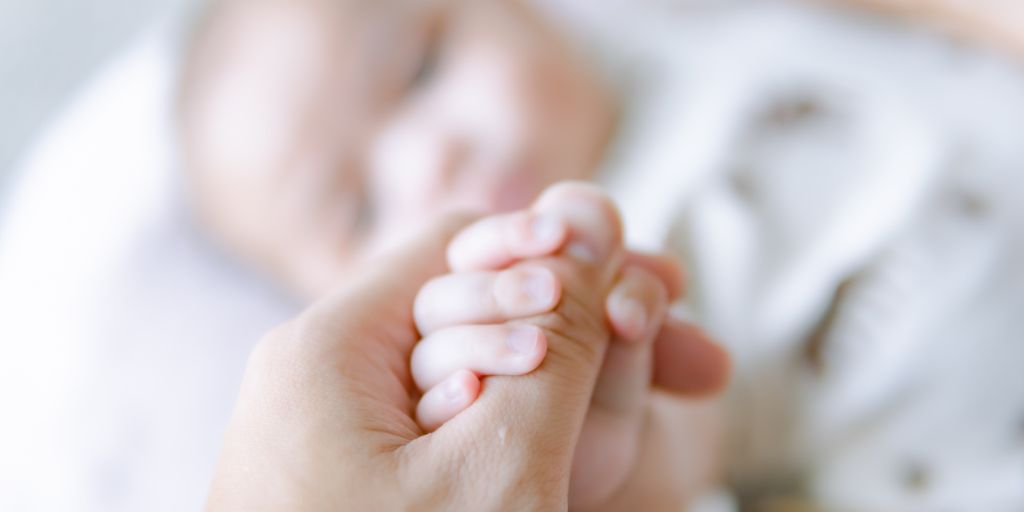 Handicap, traumatisme à la naissance et arguments en faveur de soins maternels plus solides