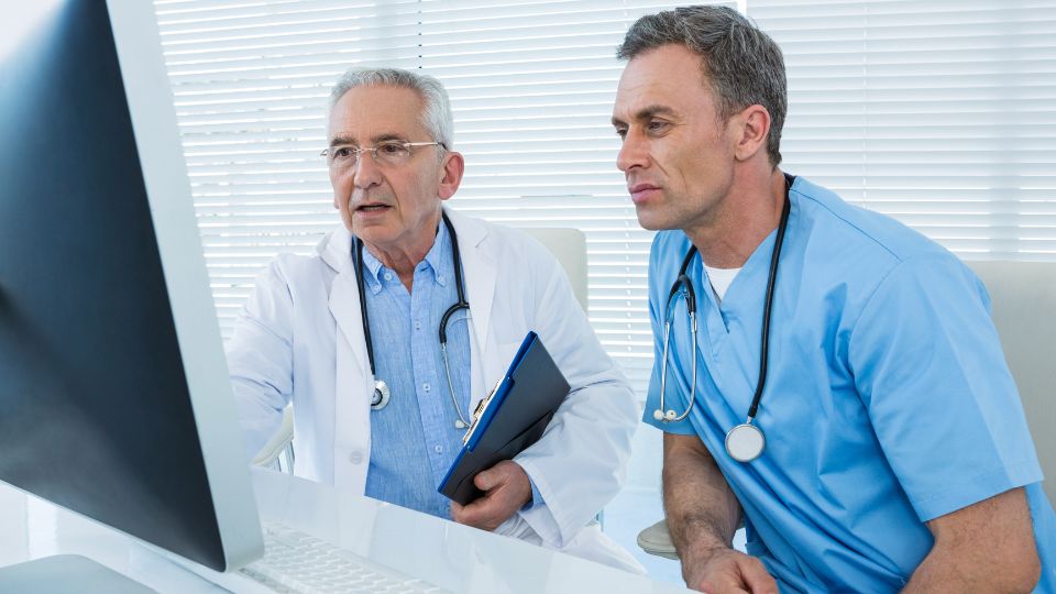 Pourquoi le fax de soins de santé déplace toujours les dossiers de référence et de sortie