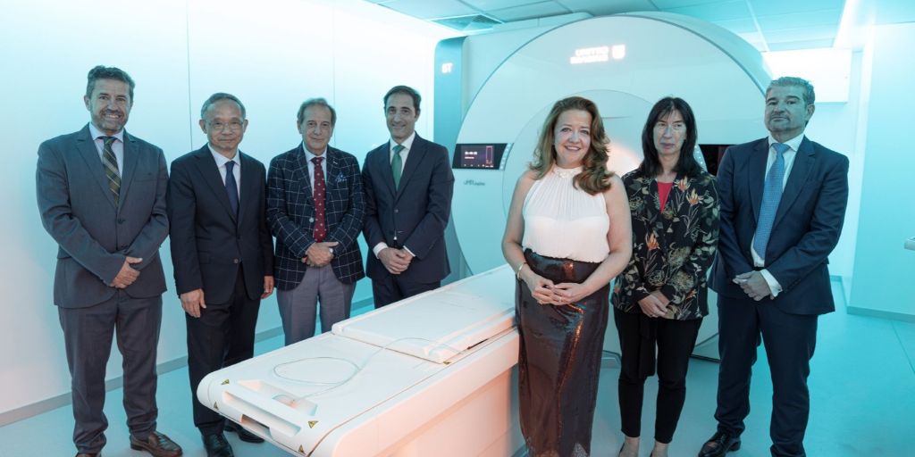 Le premier scanner IRM uMR Jupiter 5 Tesla d'Europe ouvre de nouvelles possibilités pour les cas complexes